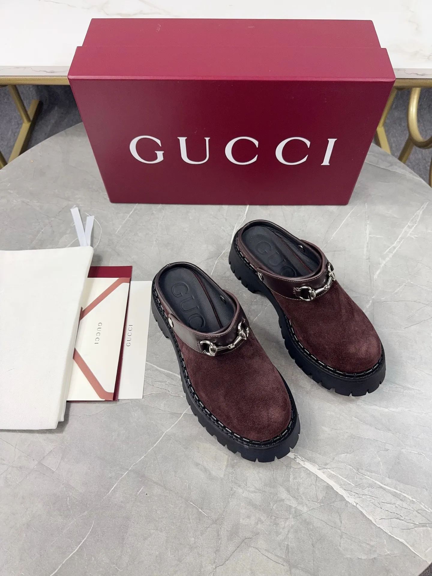 p500🐮🐮Gucci2024 new model, double GG groove thick-soled Loaf platform shoes. The original version is made 1:1. Super beautiful quality, classic model at the counter. ❶Upper: original frosted cowhide ❷Inner lining: water-dyed cowhide ❸Feet: water-dyed cowhide ❹Outsole: ultra-light original sole ❺thick sole heightening: 3.5cn ❻Packing: original packaging ❼Number: Women's 35-42 (41 42 customized, non-returnable) Men's model: 38-46 (45, 46 customized, non-returnable)